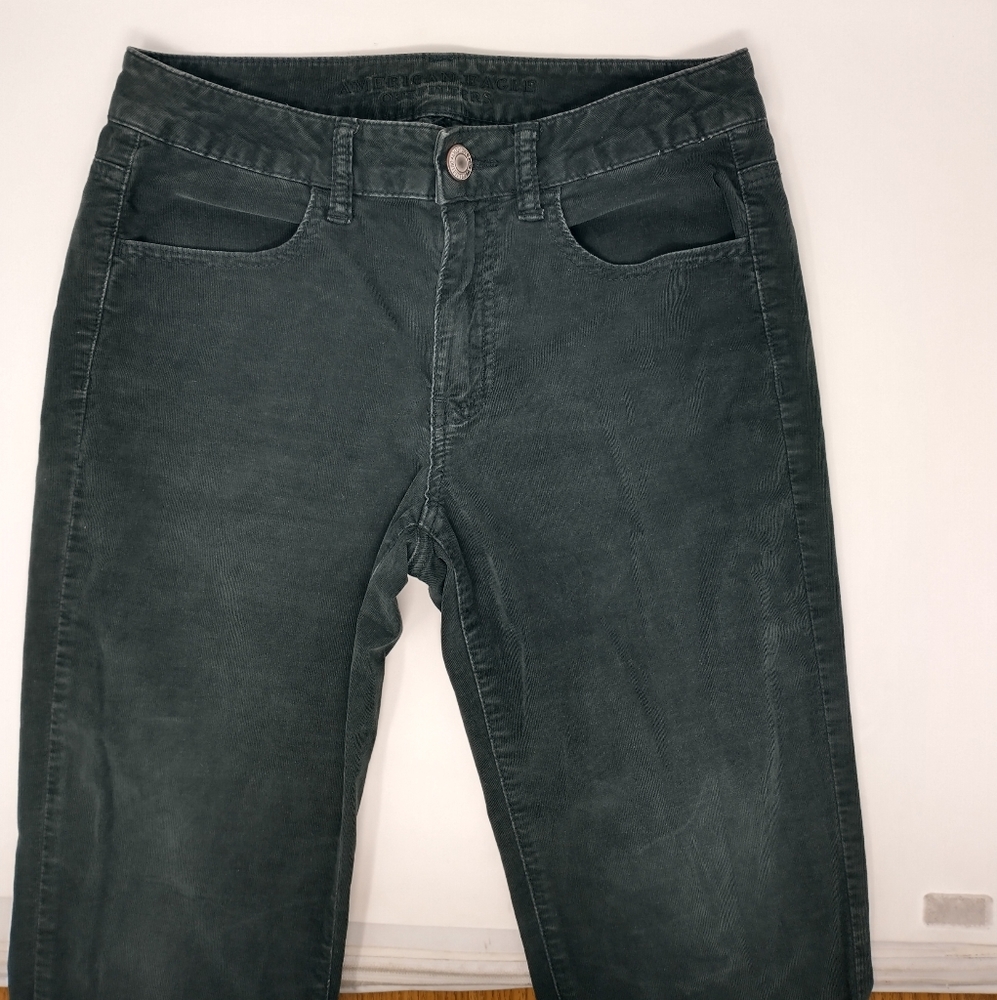 AEO Super Stretch Corduroy Hi Rise Jeggings Women’s Size 8 - Picture 2 of 9